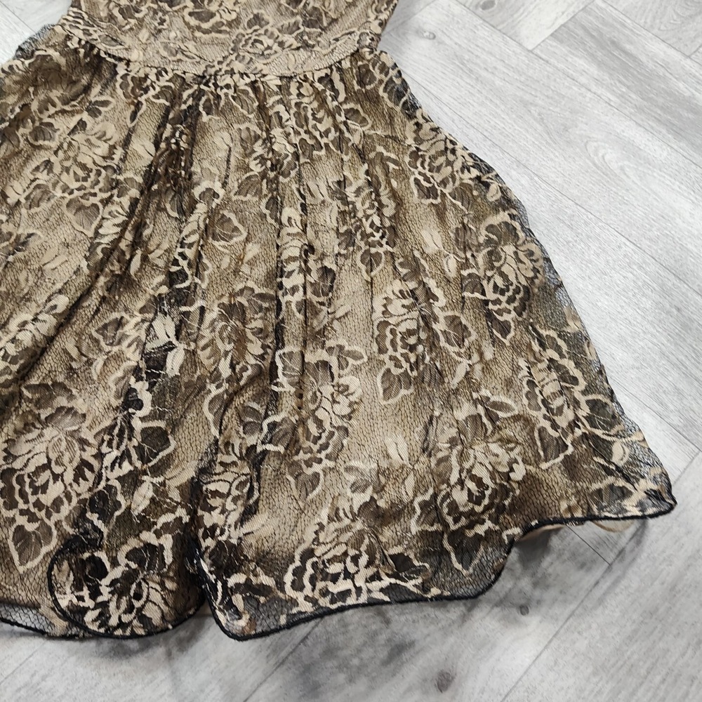 Alloy Apparel Women's Size Medium Black And Gold Metallic Lace Dress - Picture 3 of 16